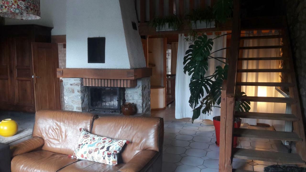 Gites De Gobertier Saint-Alban-d'Ay Экстерьер фото